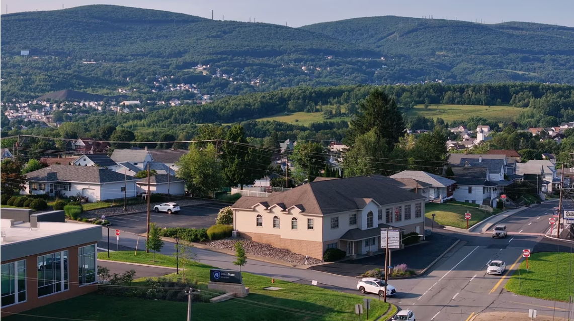 Scenic photo of Perio Health & Dental Implants Office and surrounding area